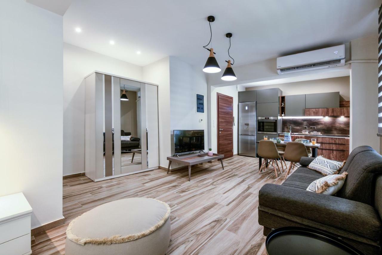 Adell Luxury Apartments Кавала Екстериор снимка