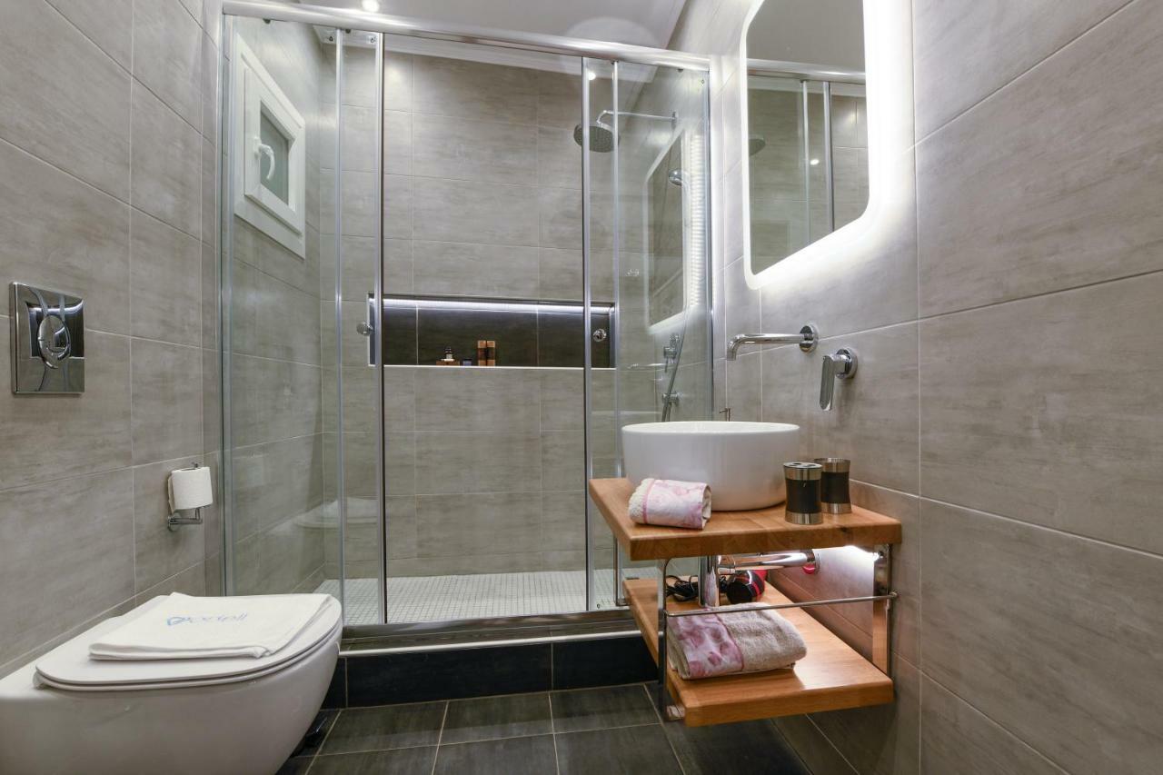 Adell Luxury Apartments Кавала Екстериор снимка