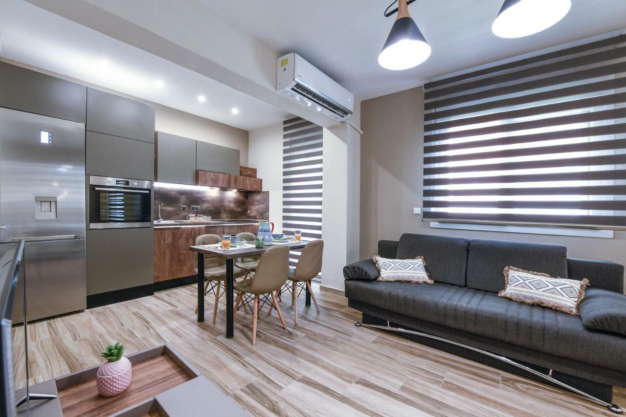Adell Luxury Apartments Кавала Екстериор снимка