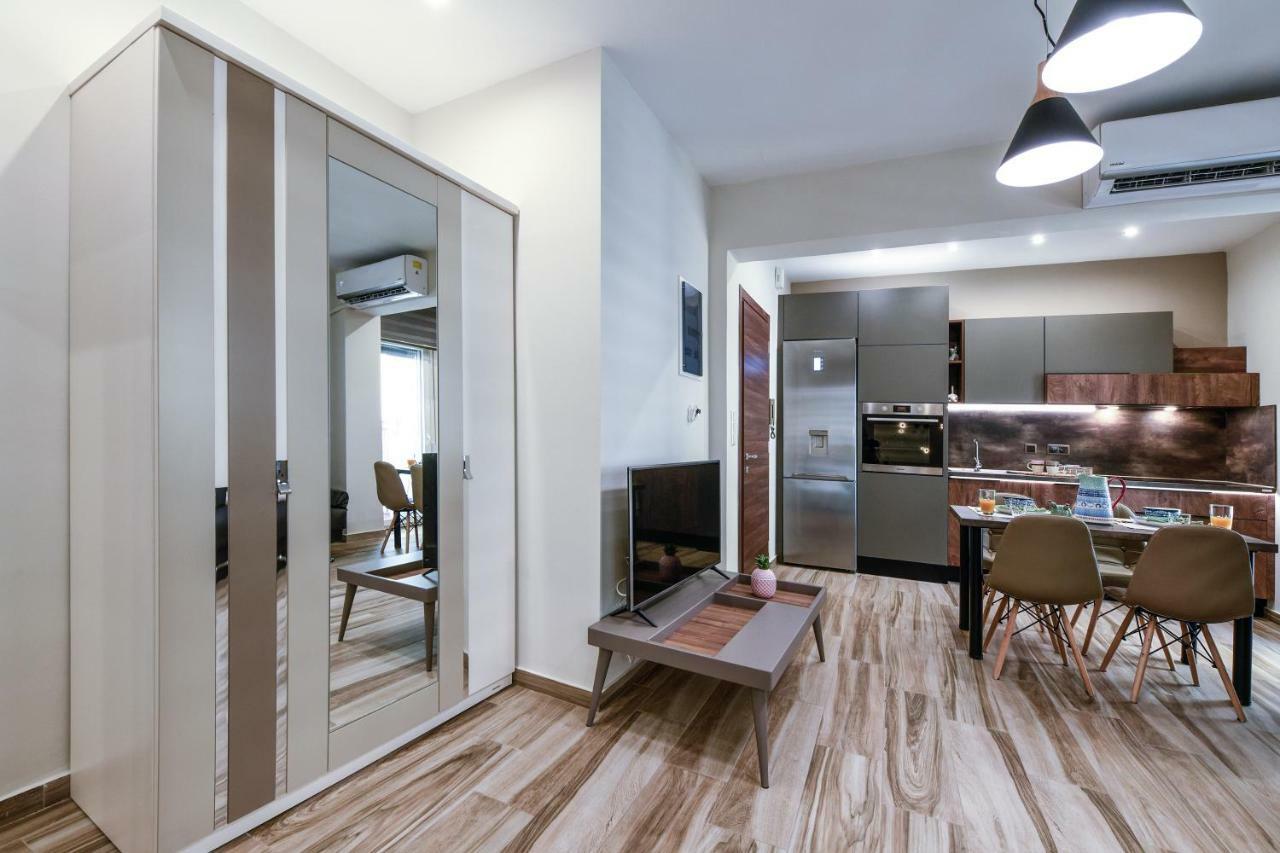 Adell Luxury Apartments Кавала Екстериор снимка